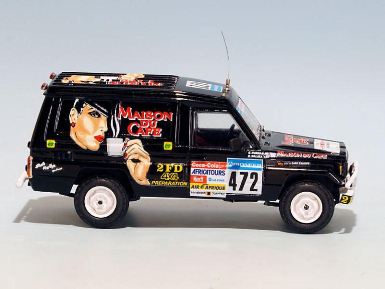 Gaffe #8802 kit Elf Lescot 423 Paris-Dakar 1988, en boîte non